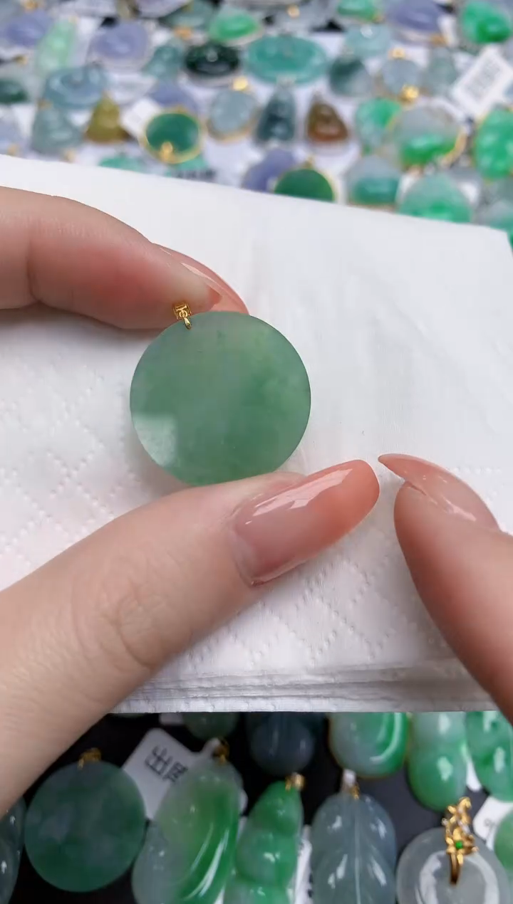 【闪购商品】翡翠颈饰未镶嵌天然缅甸翡翠A货