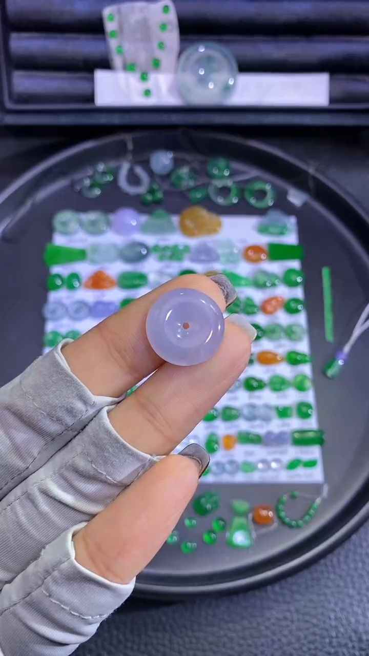 未镶嵌挂件翡翠扣子