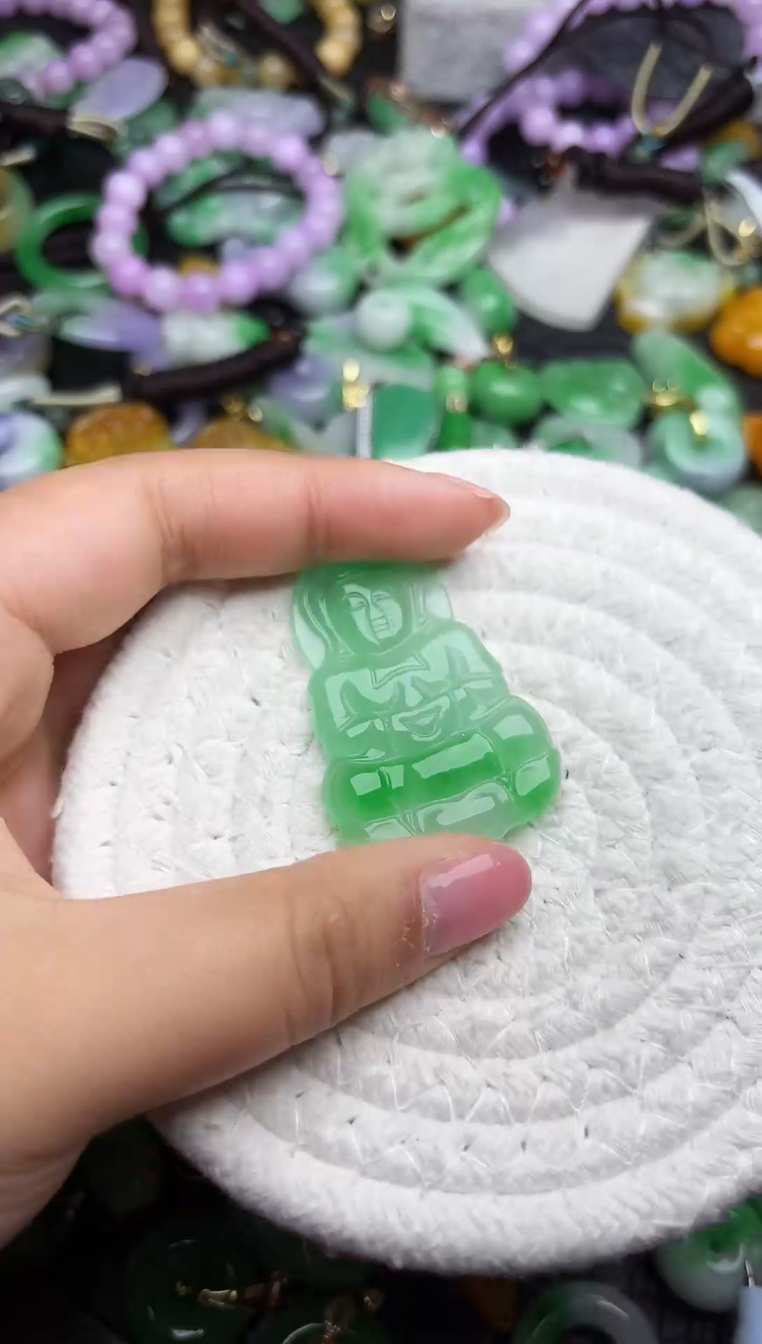 颈饰未镶嵌翡翠缅甸翡翠吊坠