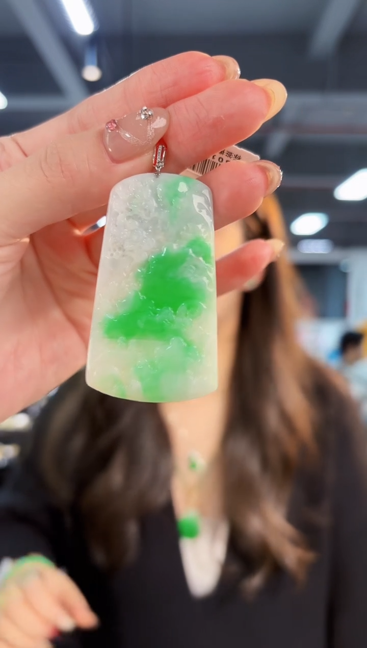 【闪购商品】翡翠颈饰18K金镶嵌缅料A货/支持复检/一件