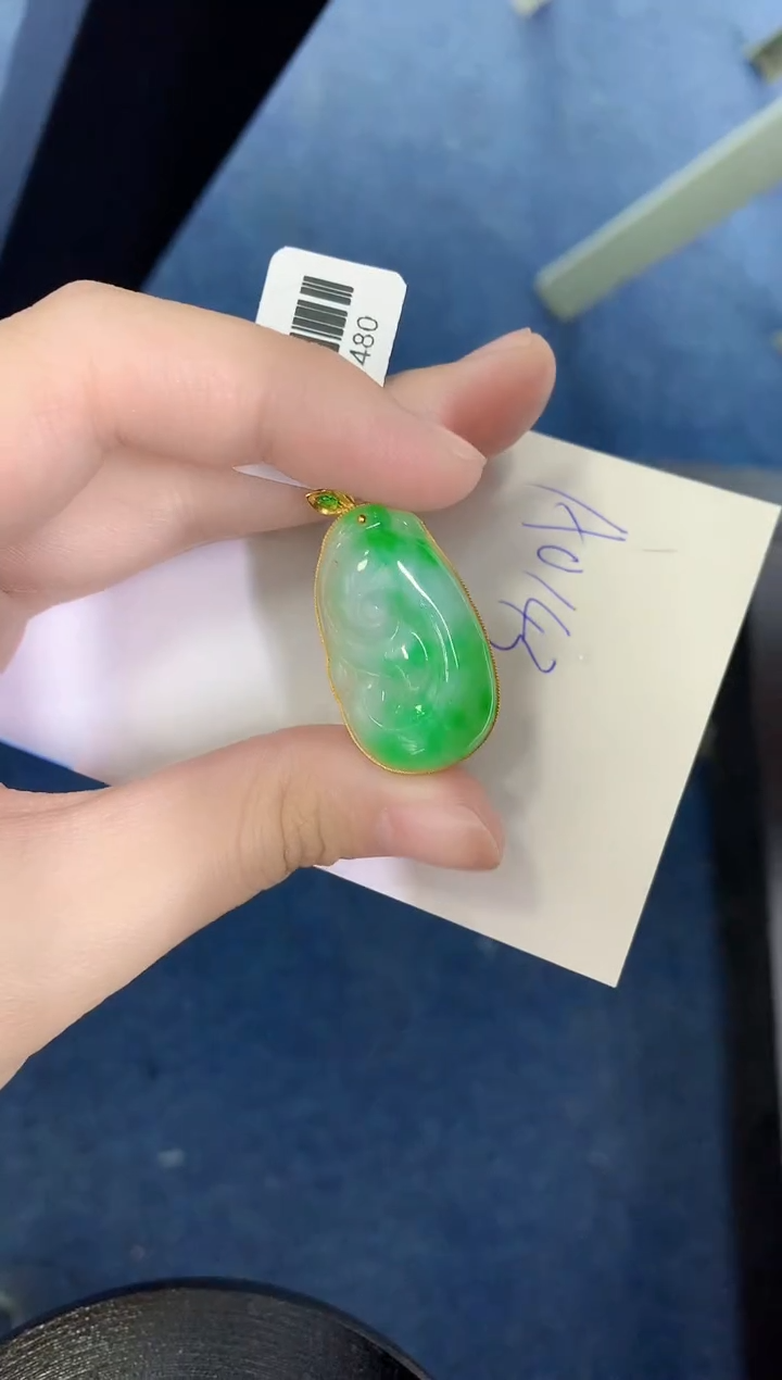 【闪购商品】翡翠颈饰18K金镶嵌596565956