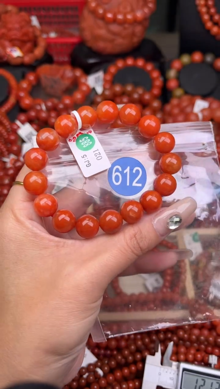 南红玛瑙未镶嵌珠宝奇石612-10+