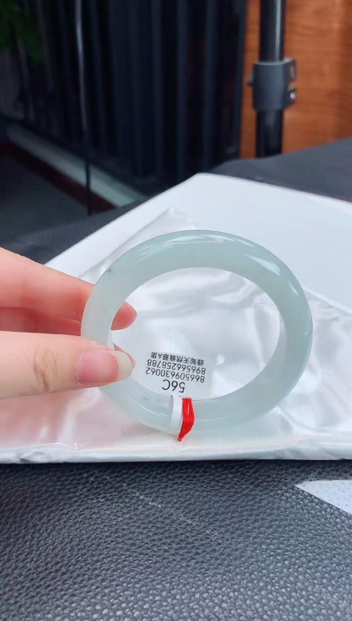 【闪购商品】翡翠手镯未镶嵌缅甸天然翡翠A货手镯