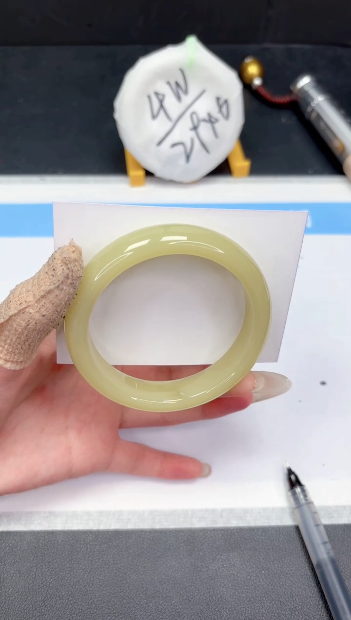 【闪购商品】石英质玉手镯未镶嵌417-59.8