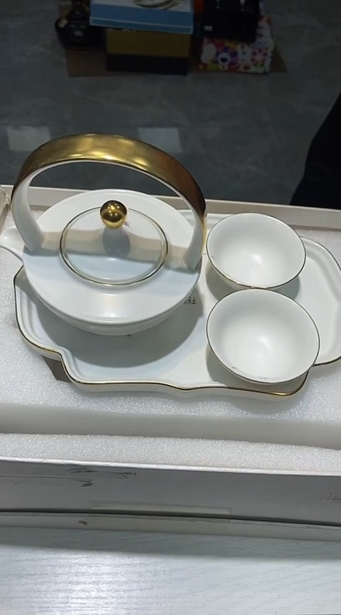 瓷片生活的本意是开心啊@@1