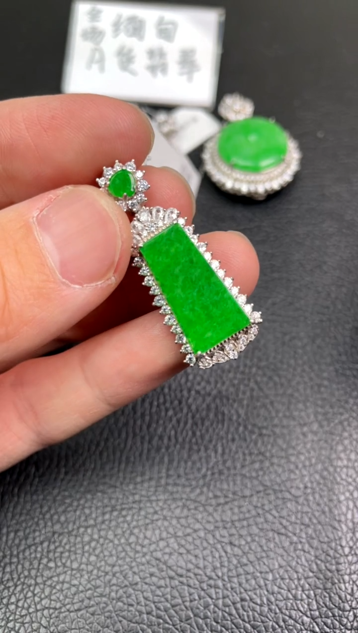 【闪购商品】翡翠吊坠(不含链)银S925镶嵌吊坠1