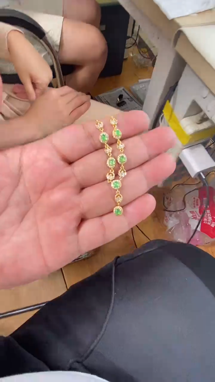 翡翠银S925镶嵌颈饰多人