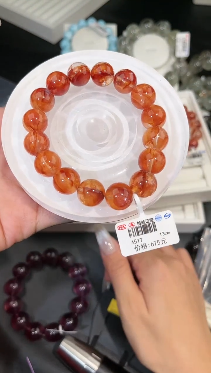 【闪购商品】水晶手链未镶嵌多样性发一红胶花