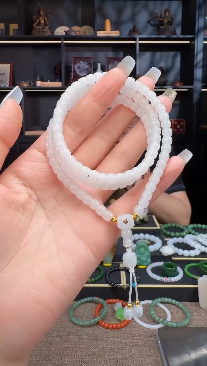 和田玉未镶嵌颈饰6mm金山极致108