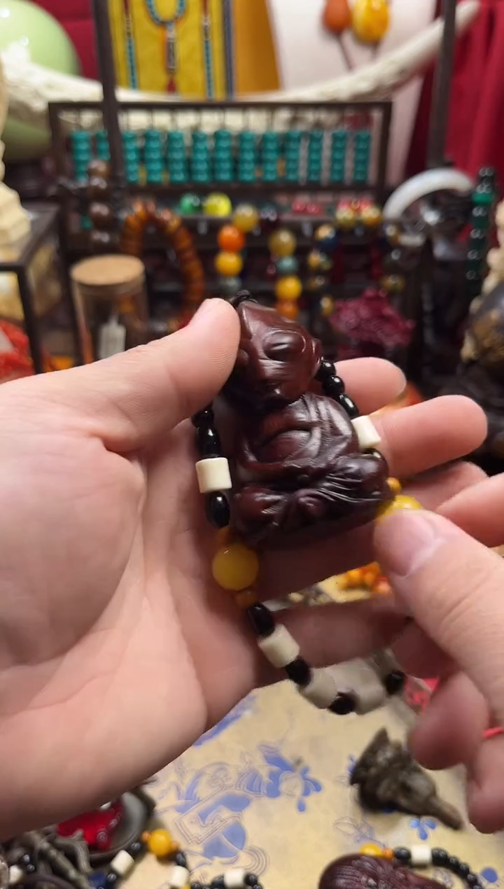 木一一一一一一奥特曼