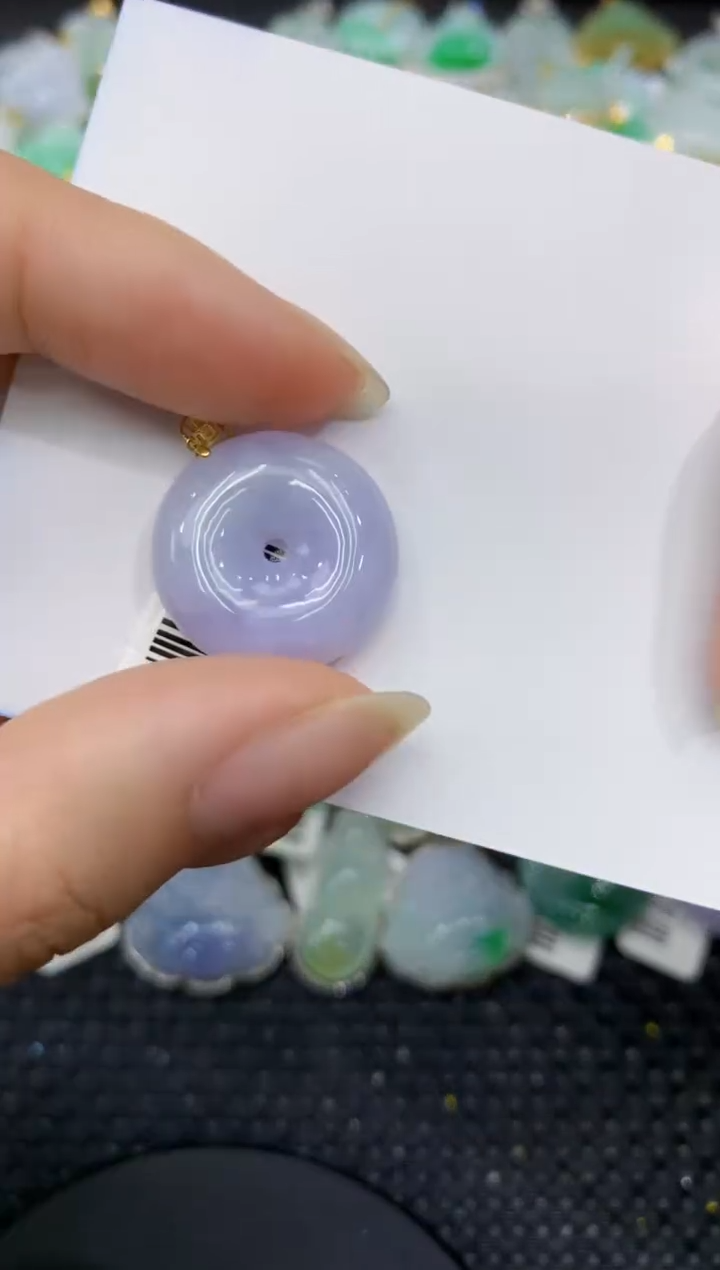 【闪购商品】翡翠颈饰18K金镶嵌8888888888