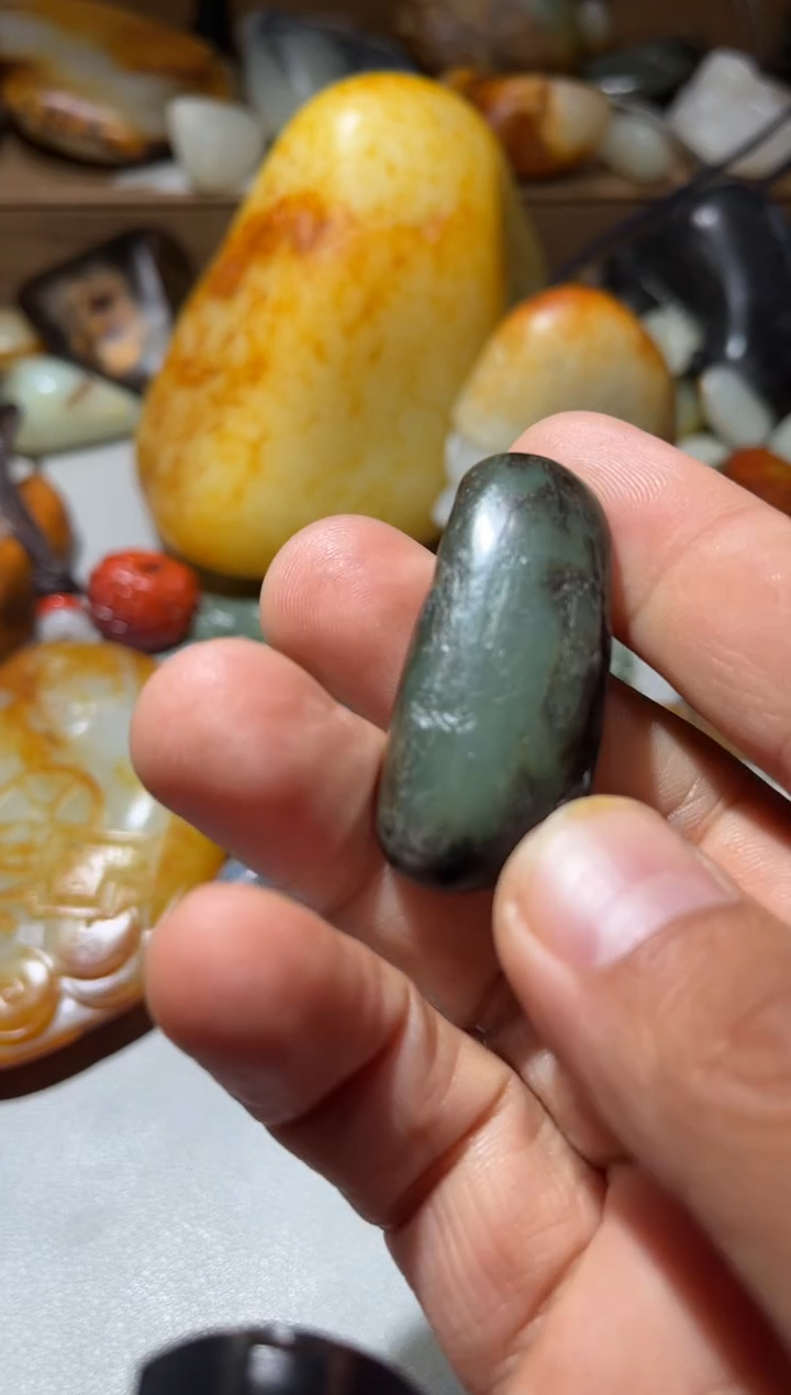 未镶嵌和田玉（子料）挂件 和田玉（子料）