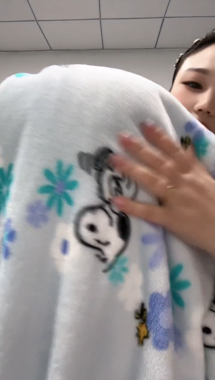 法兰绒2.6x1.6材质面料尺寸以主播介绍为准