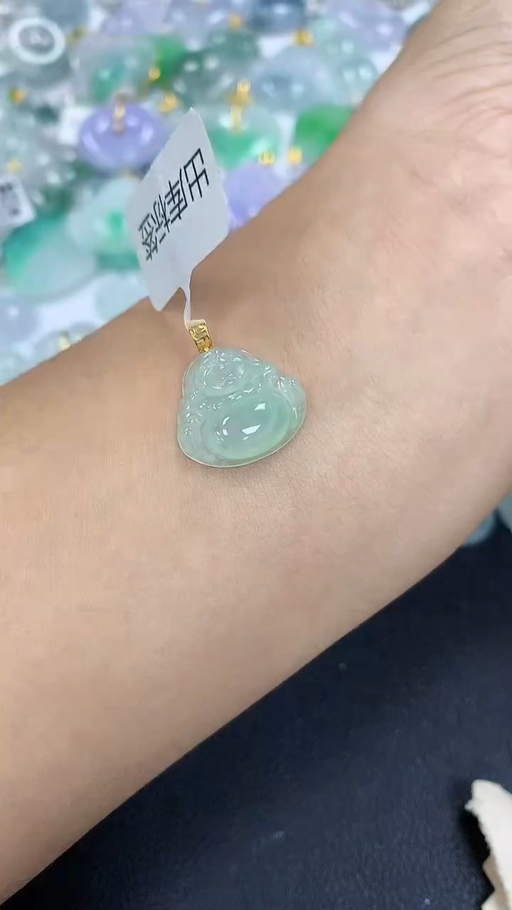 颈饰18K金镶嵌翡翠a货假一赔三支持复检百元上9元证书费自理