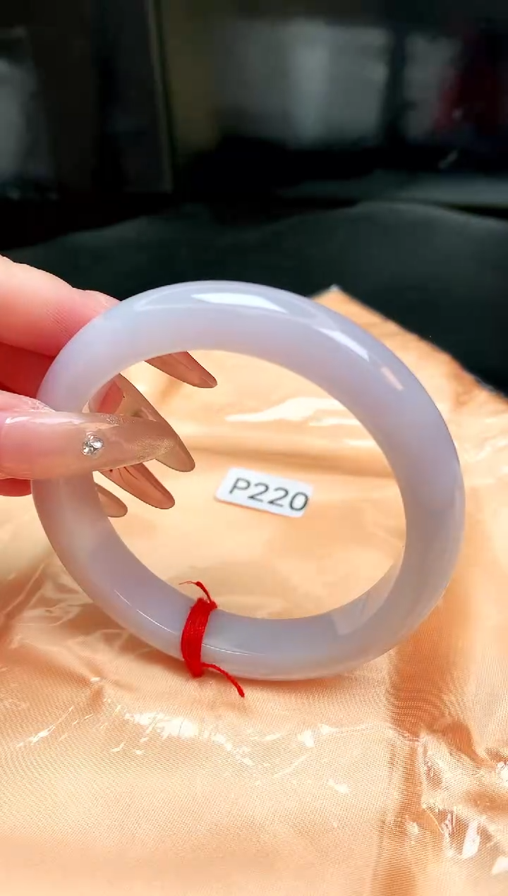 【闪购商品】翡翠手镯未镶嵌缅甸天然A货翡翠