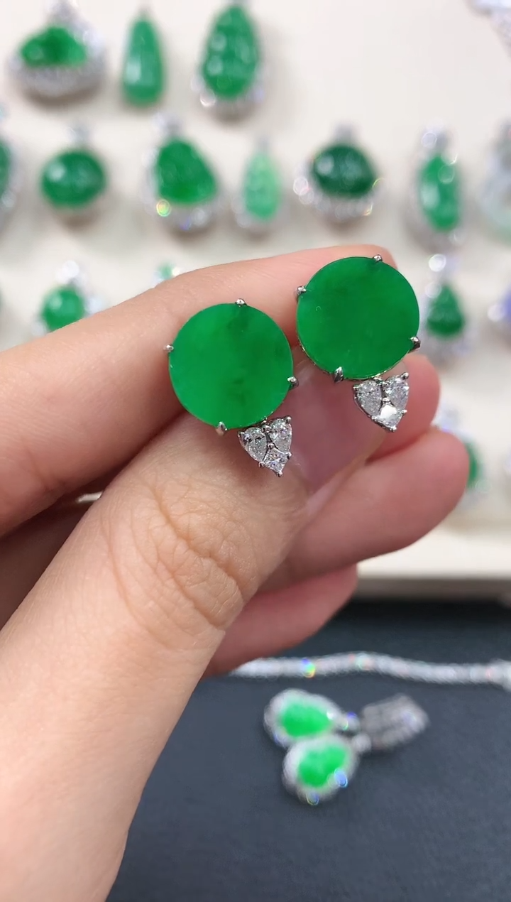 【闪购商品】翡翠耳饰18K金镶嵌D1   