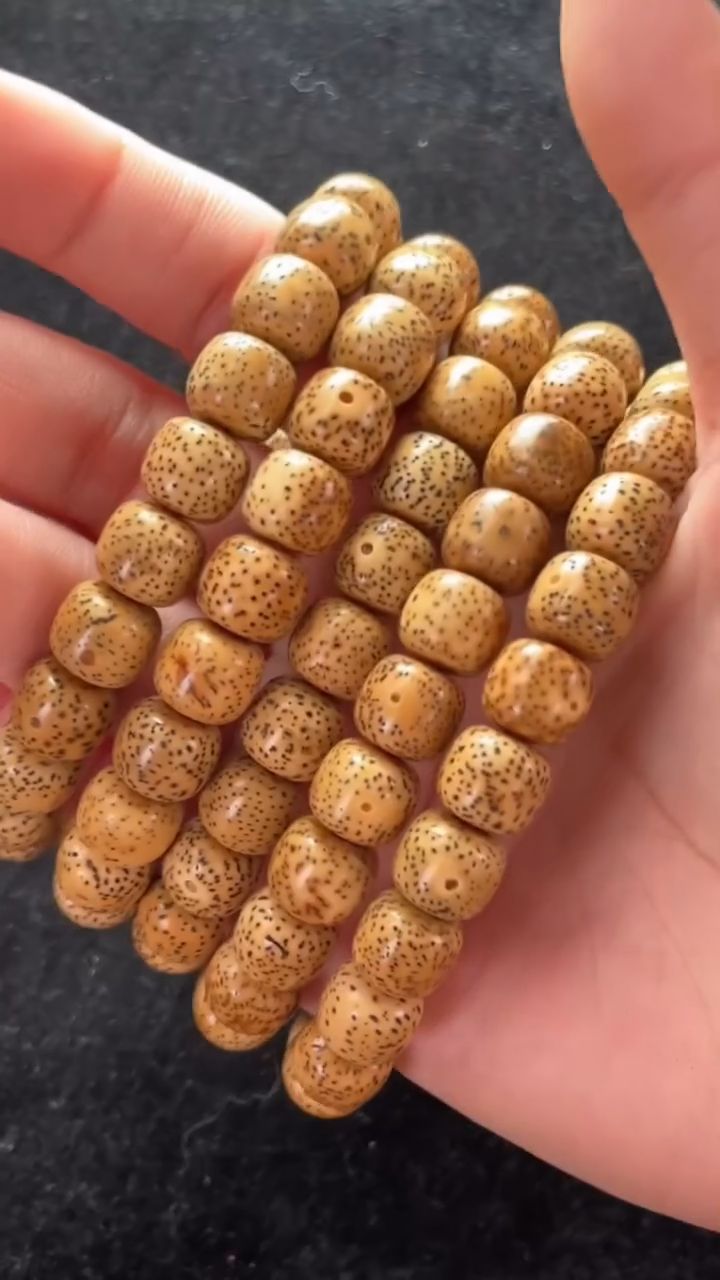星月菩提吊坠精工级陈籽桶珠长串10*9