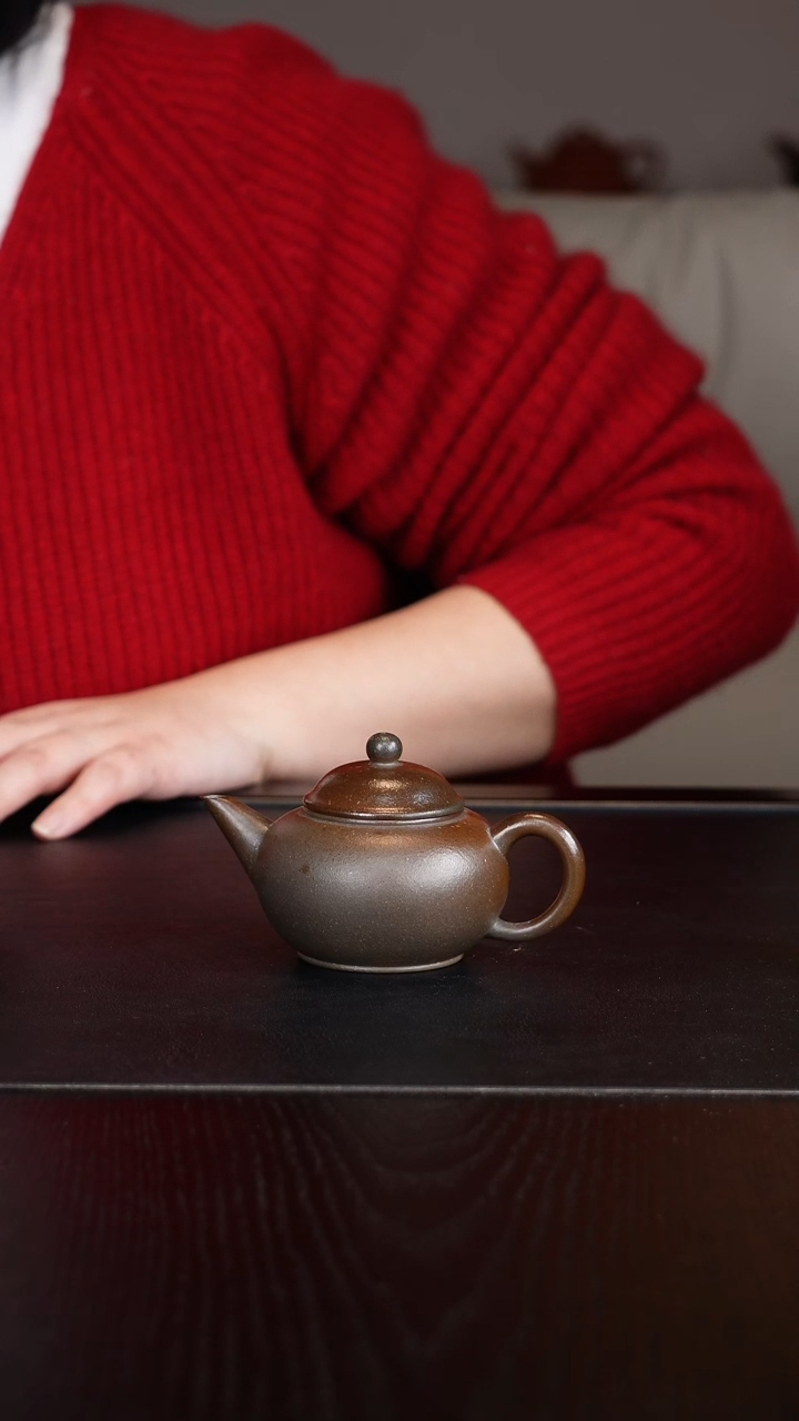 【闪购商品】柴烧黑紫团泥小水平130cc