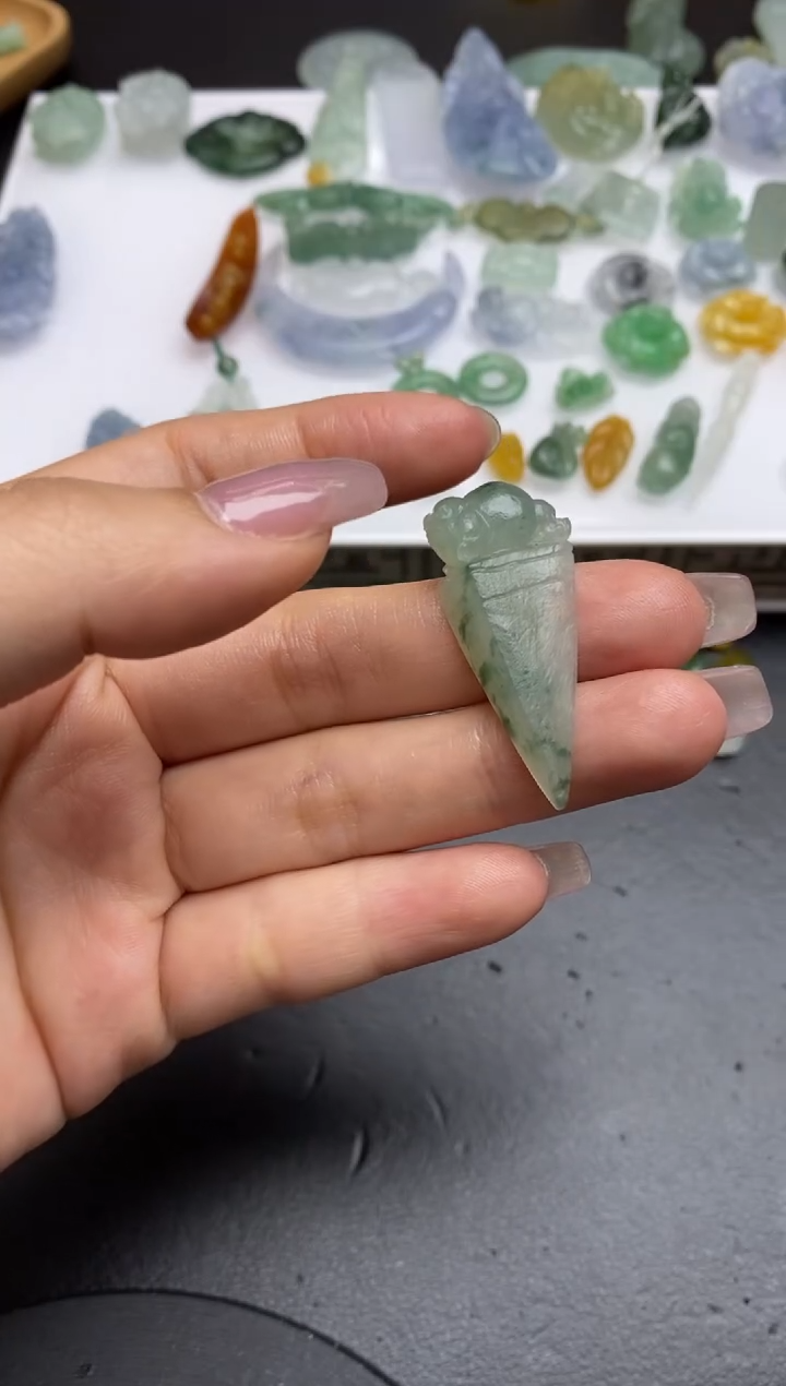 【闪购商品】定制翡翠未镶嵌翡翠毛货~