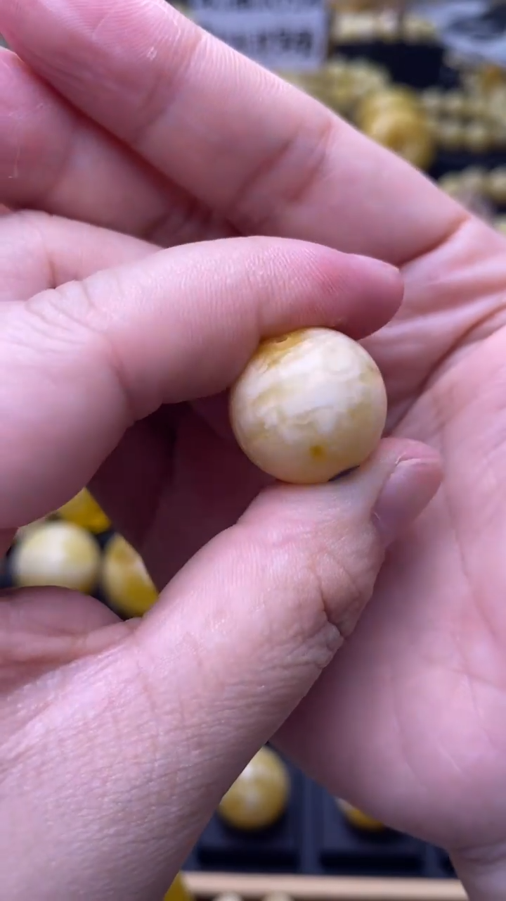 【闪购商品】琥珀裸石未镶嵌蜜蜡.27