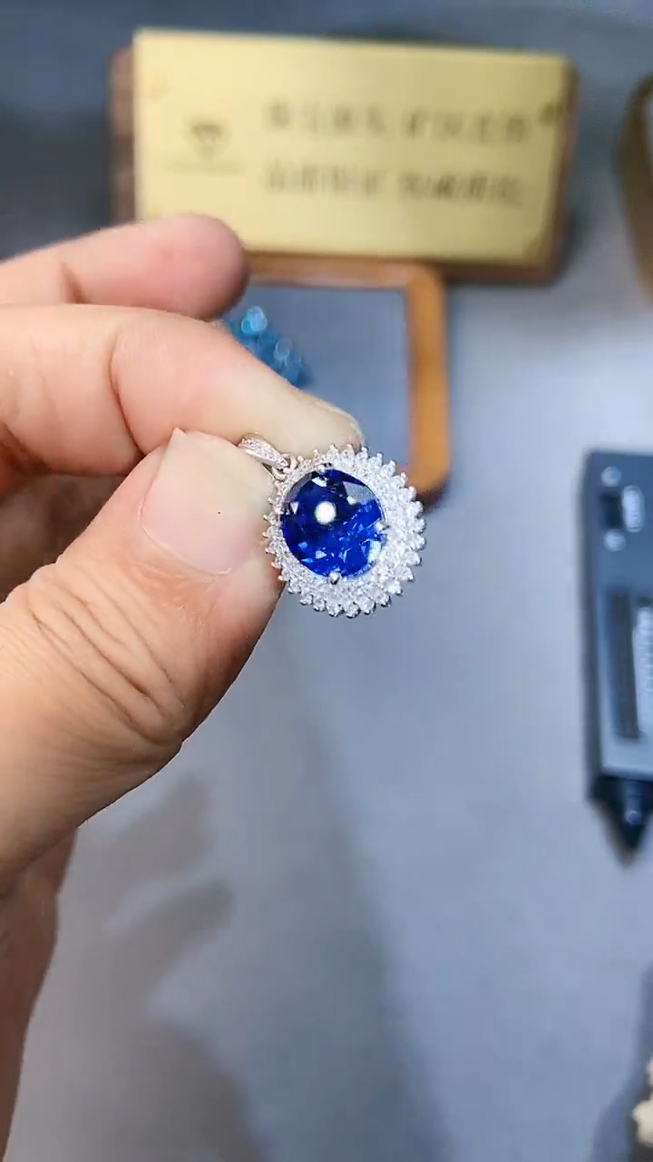 【闪购商品】蓝宝石颈饰银S925镶嵌564