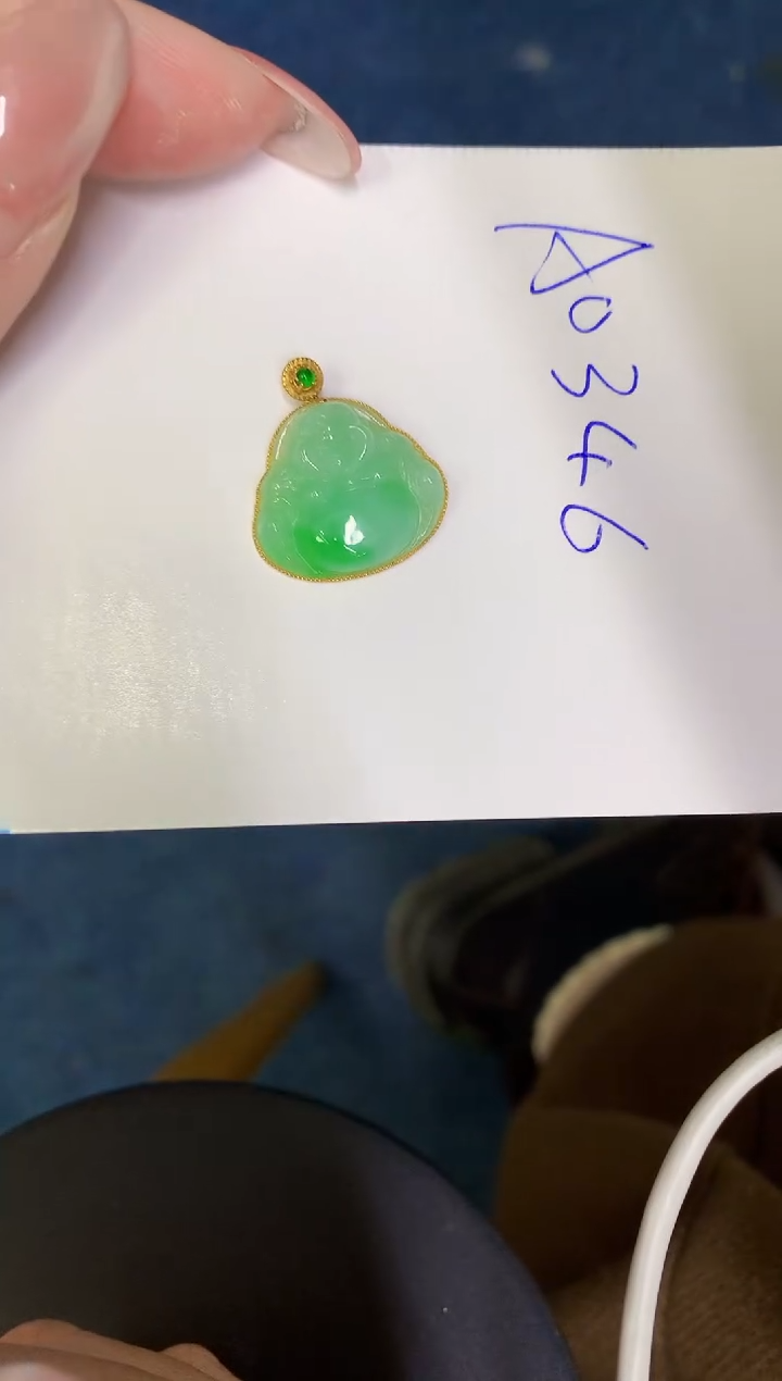 【闪购商品】翡翠颈饰18K金镶嵌0000000000000