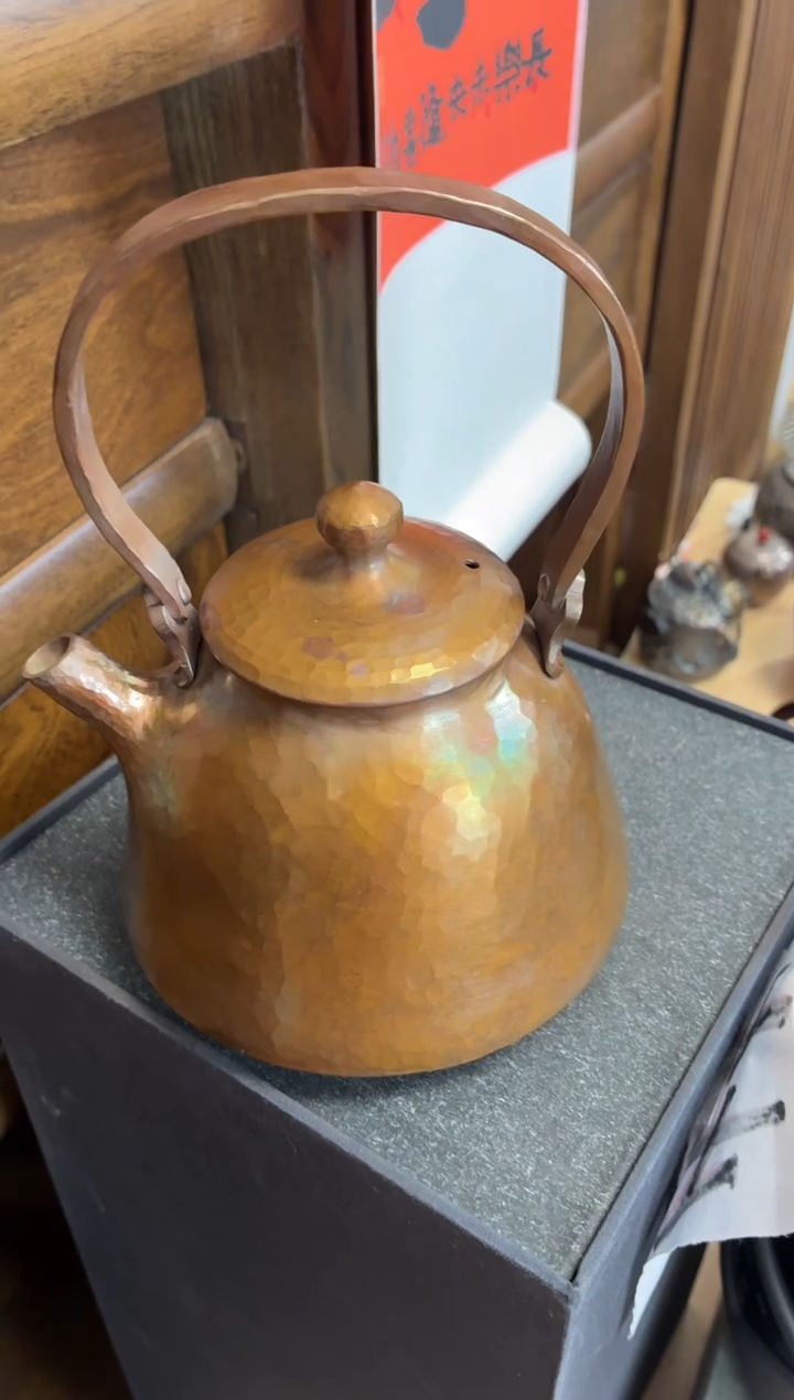 一***提样品  包浆色700ml老铜壶