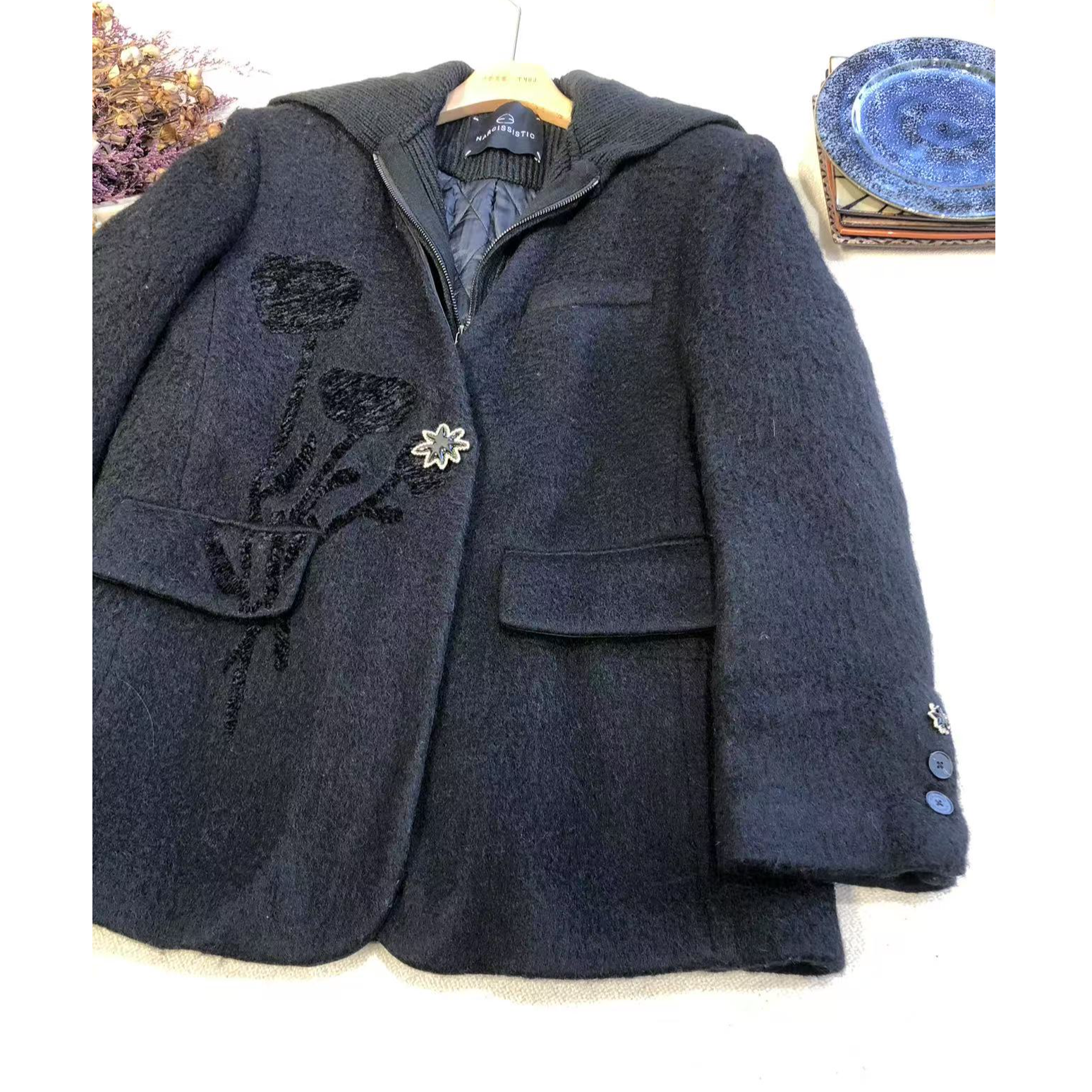 【no退no换 谨慎下单】假两件花朵刺绣毛呢外套 121318