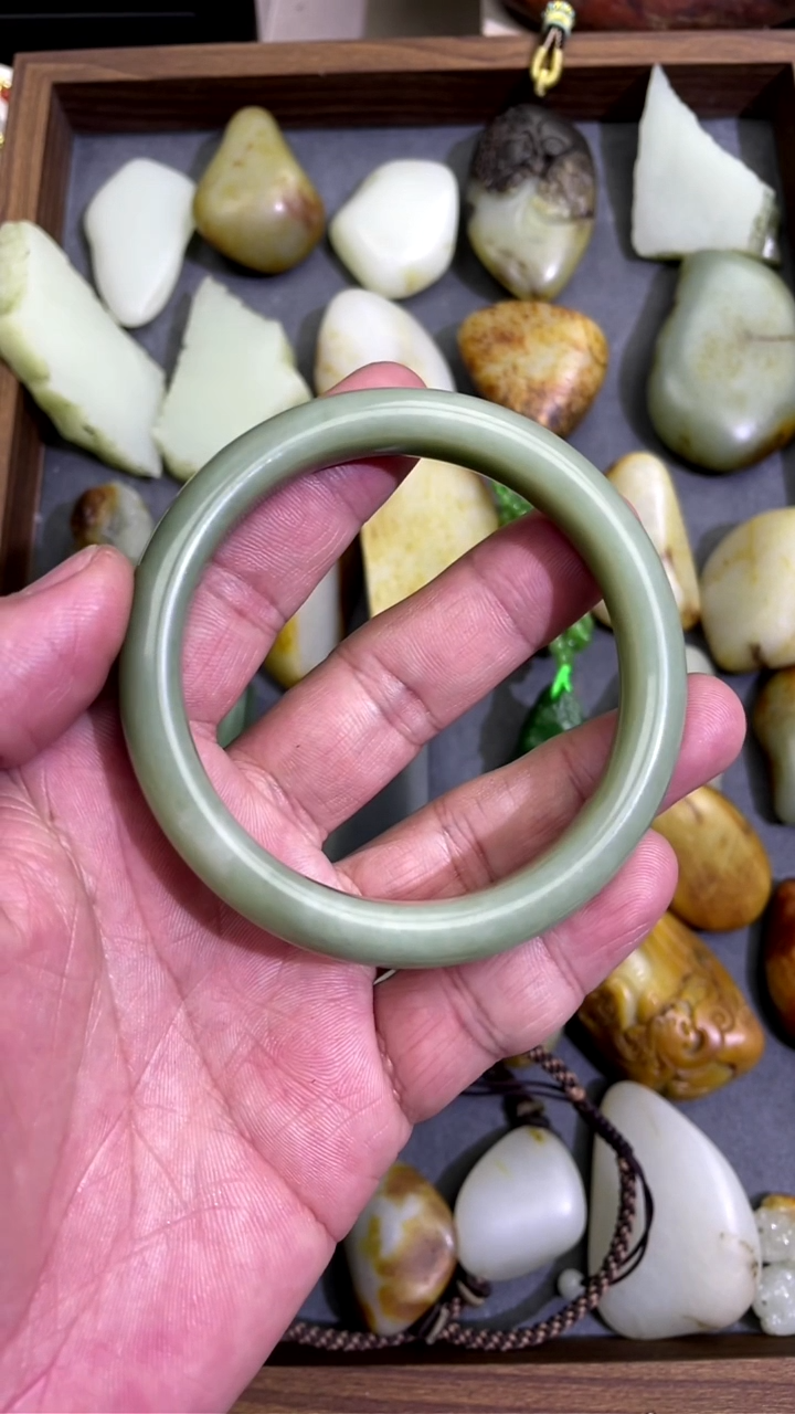 【闪购商品】和田玉颈饰未镶嵌福利60粉青有包容