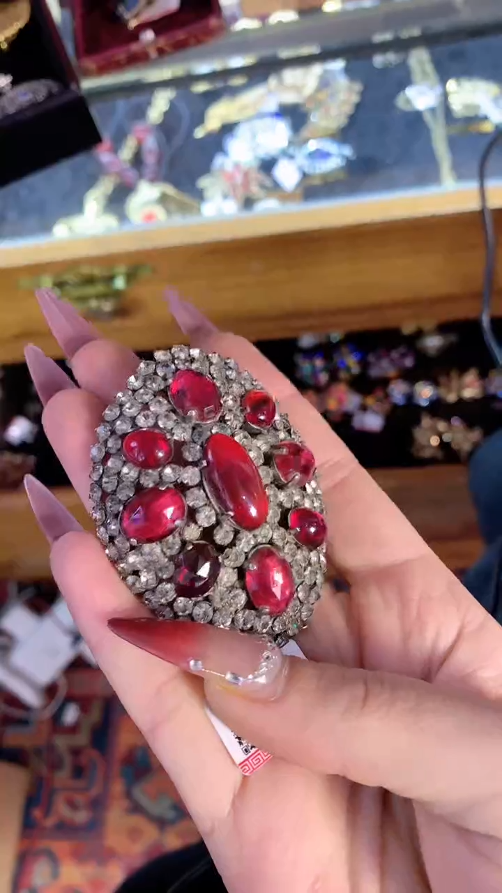 【闪购商品】瓷片楚楚中古珠宝甄选不退换