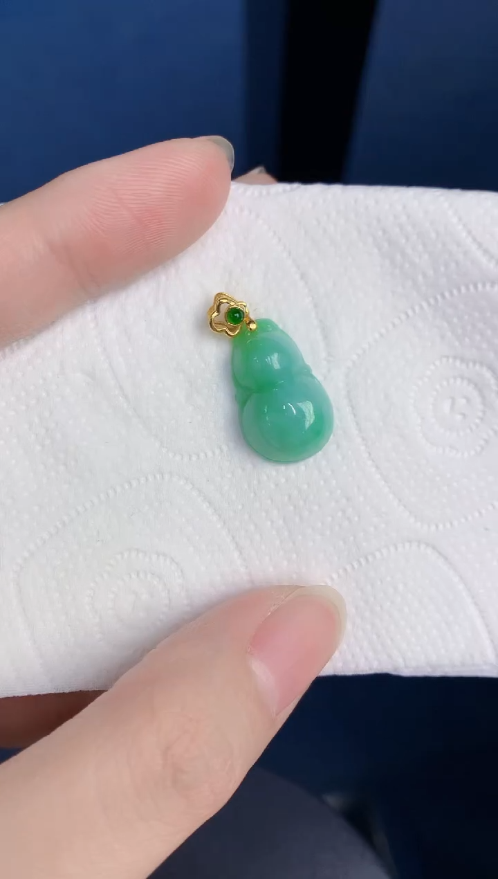 颈饰未镶嵌翡翠天然翡翠缅甸A货
