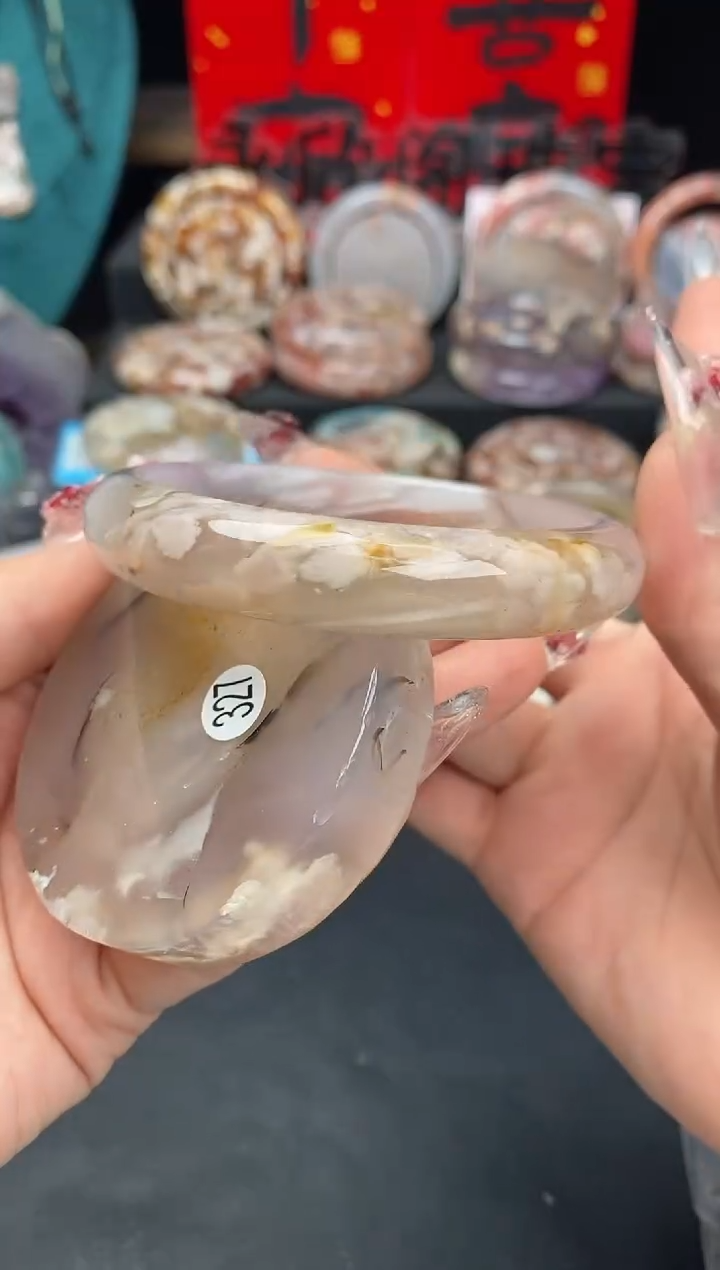【闪购商品】石英质玉手镯（圆镯）未镶嵌63