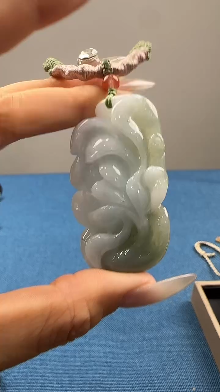 颈饰未镶嵌翡翠颈饰未镶嵌翡翠天然翡翠A货挂牌&送高档绳