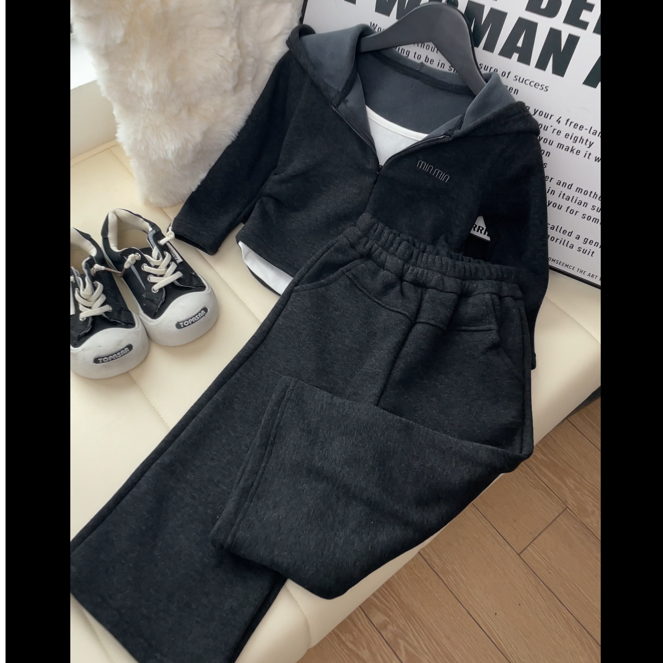 女宝运动套装秋冬款加绒上衣假两件套装