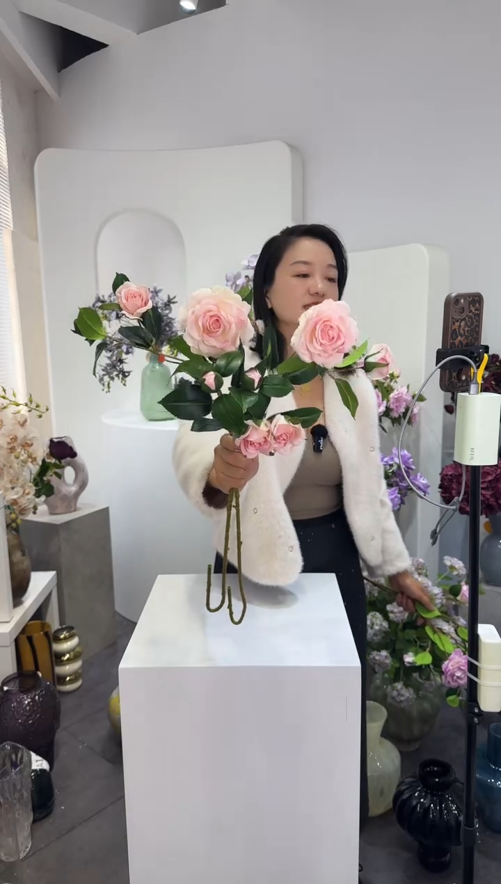 【闪购商品】藤3枝油画粉山茶花