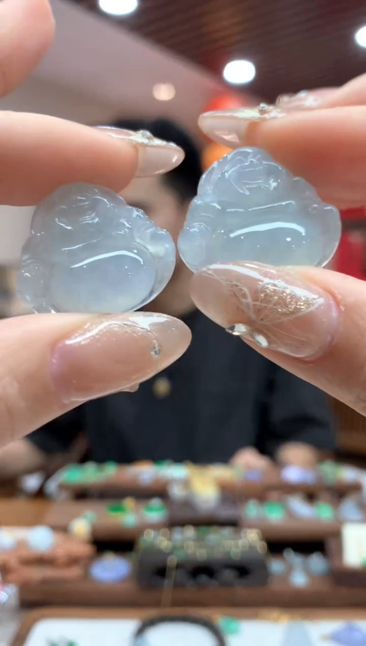 【闪购商品】翡翠吊坠(不含链)未镶嵌佛公