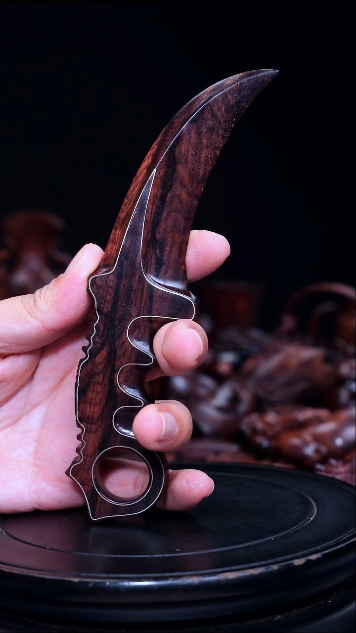 其他黄花梨/降香黄檀四****)海南黄花梨老料抓刀