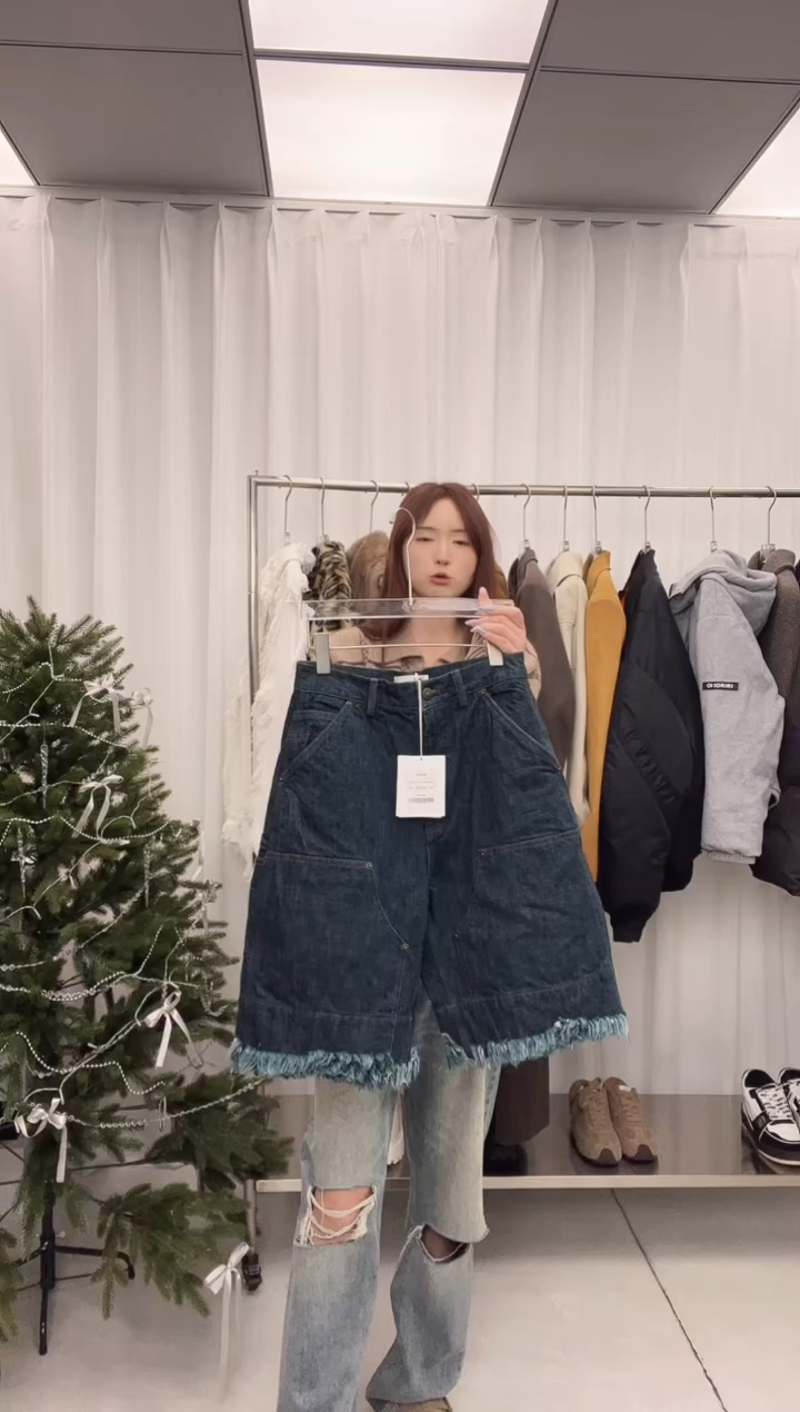 编号062 ethor25款牛仔中裤  待开价