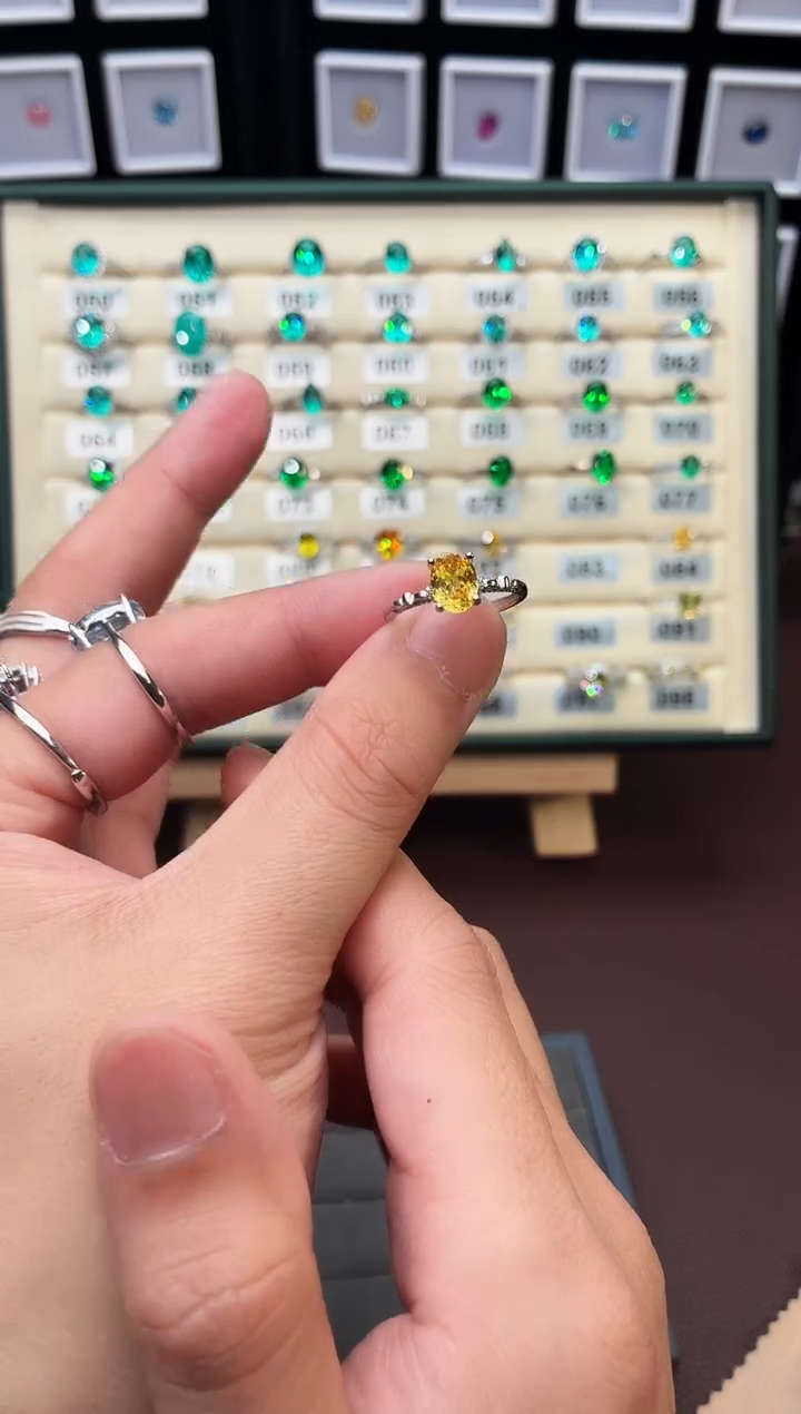 戒指彩色蓝宝石银S925镶嵌1111