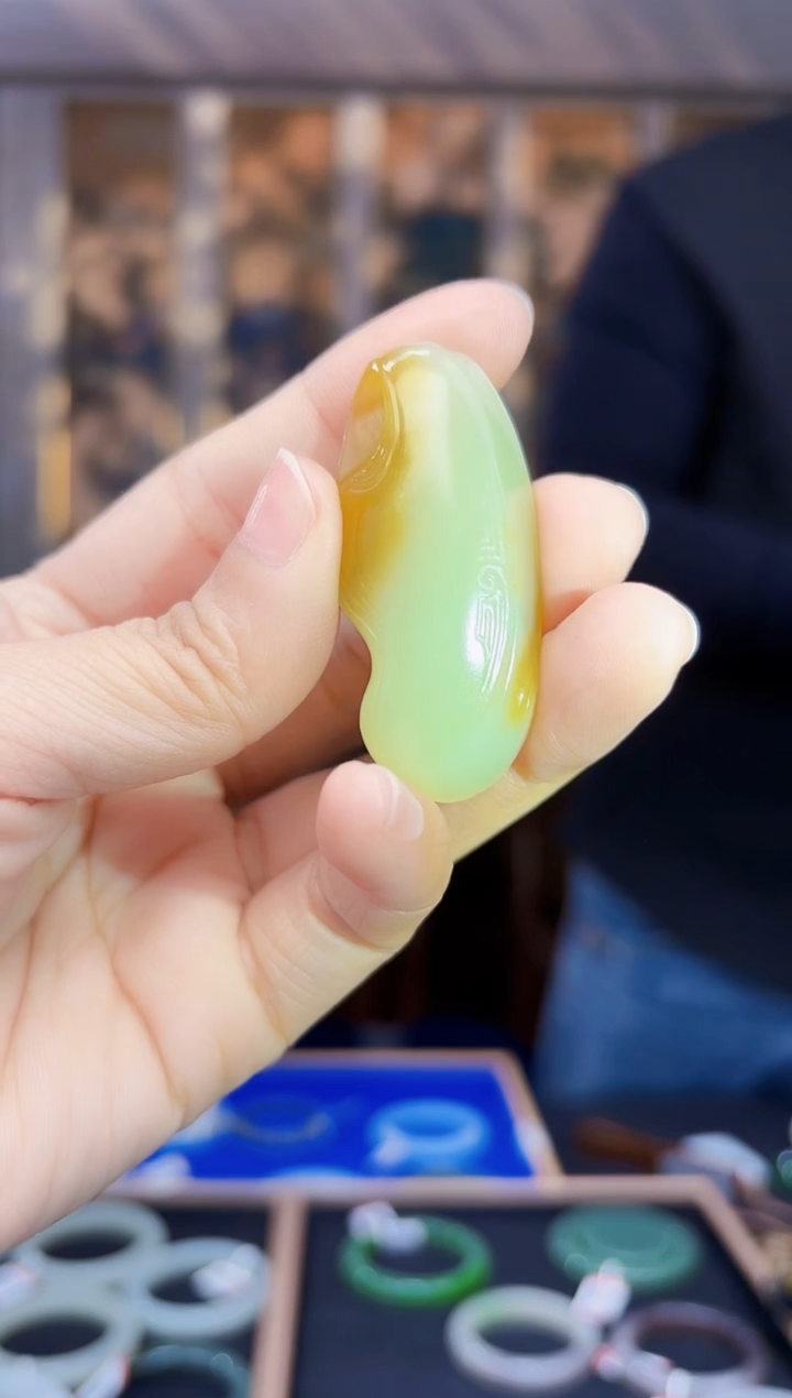 【闪购商品】和田玉挂件未镶嵌拍一发一