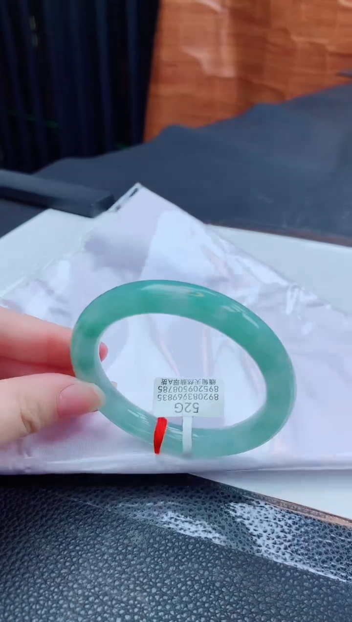 翡翠手镯未镶嵌缅甸天然翡翠A货手镯