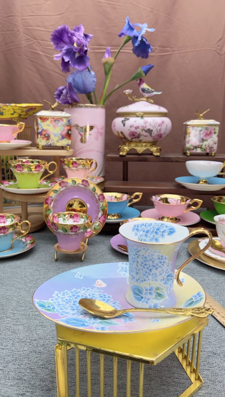 【闪购商品】九谷烧绣球礼盒装