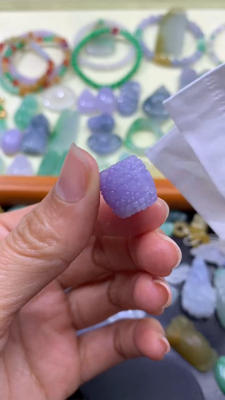 【闪购商品】定制翡翠未镶嵌翡翠