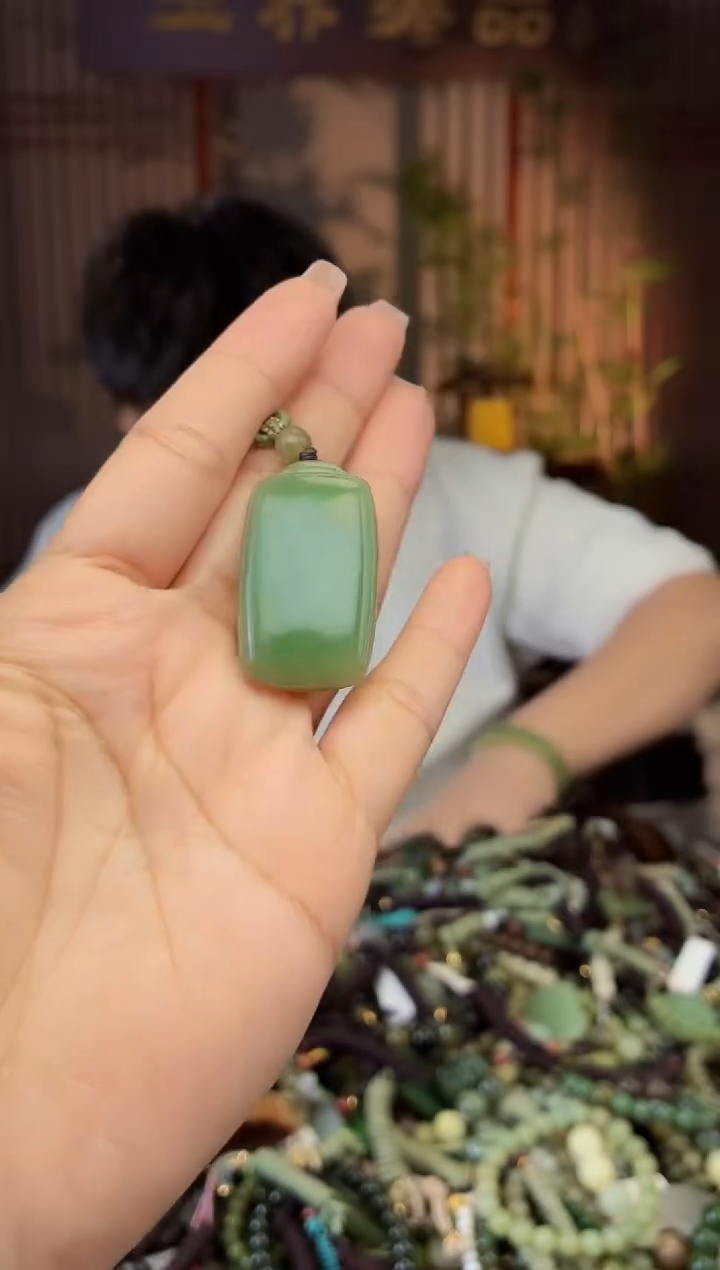 颈饰未镶嵌和田玉多样性发货拍一发一