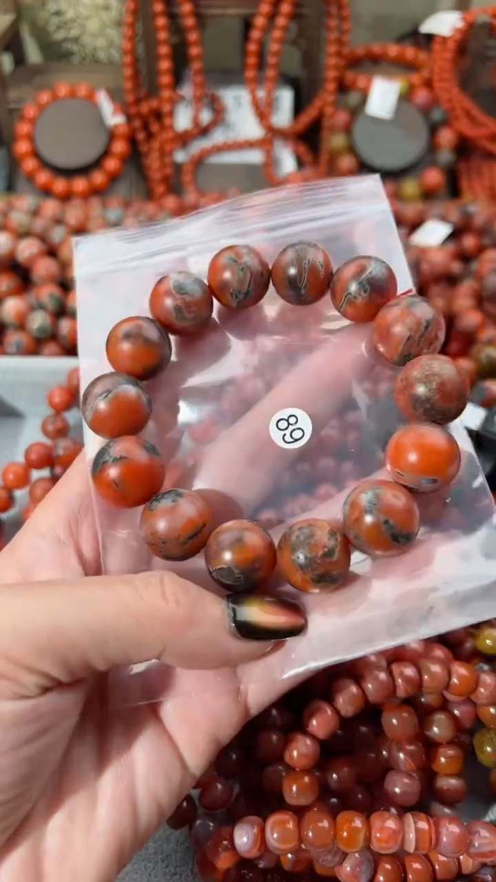 【闪购商品】南红玛瑙手串未镶嵌16+