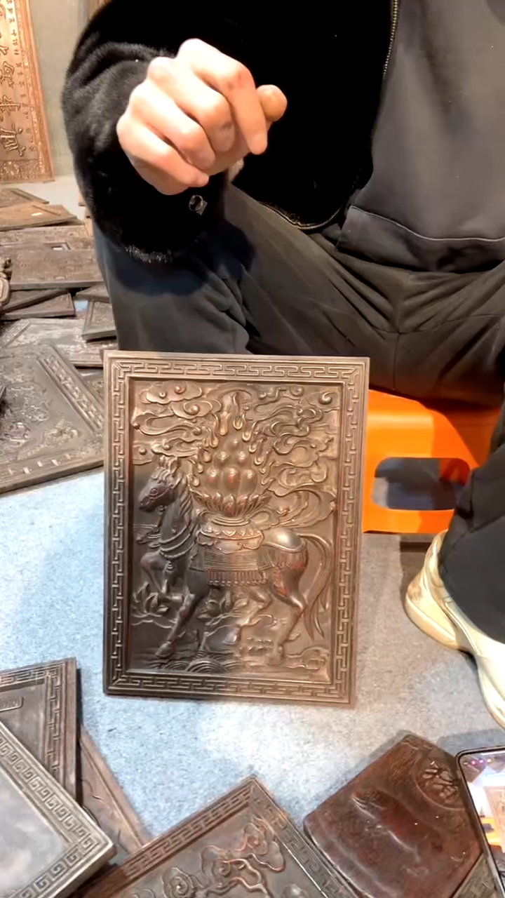 【闪购商品】木紫檀雕刻一物一拍一直播为准