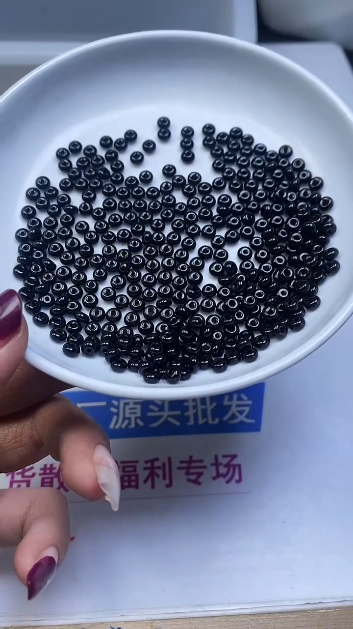 未镶嵌散珠玛瑙/玉髓A1938 黑玛瑙算盘2*4mm100颗8元