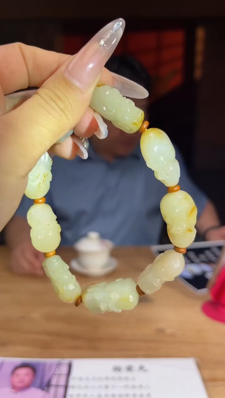 和田玉未镶嵌颈饰A726