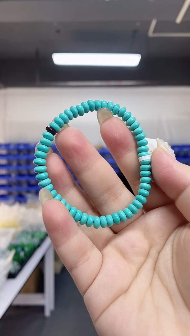 【闪购商品】苏纪石（舒俱来）手串未镶嵌多样性发其一颜色微差