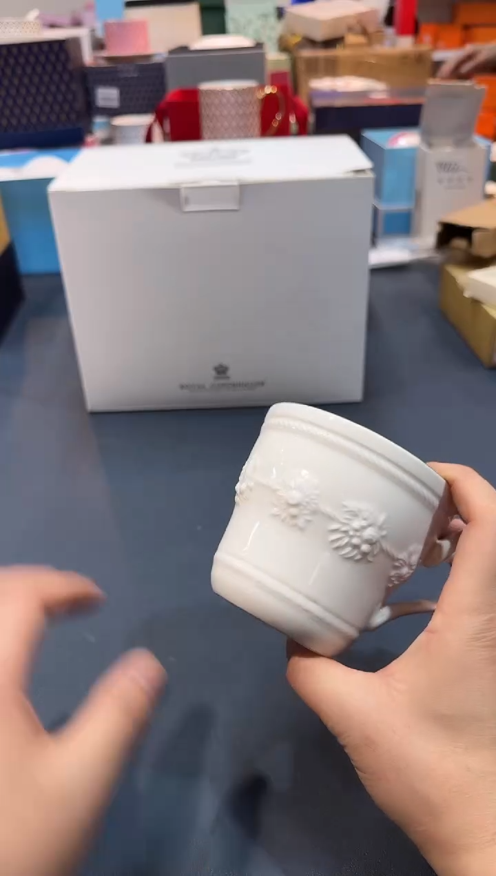 【闪购商品】瓷片C845全场正品，京东包邮